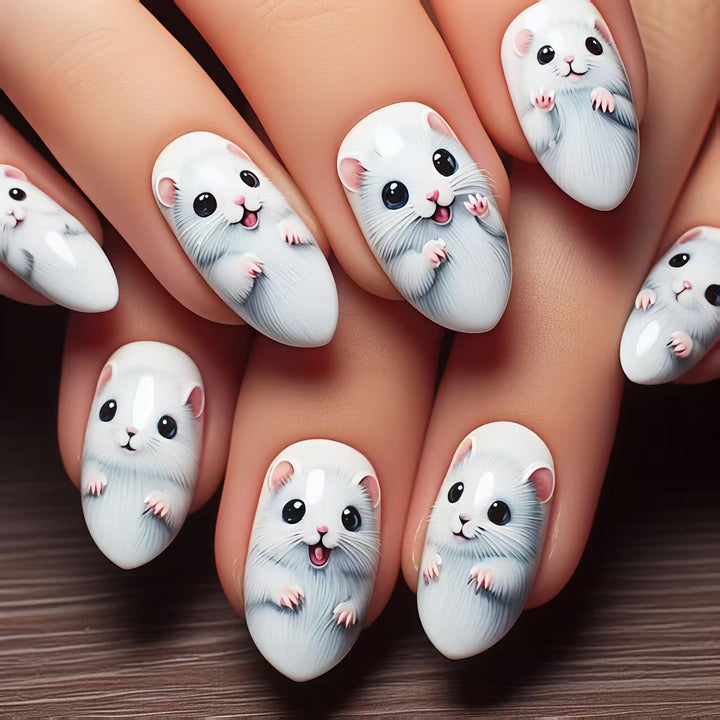 Cute Animal-Themed Nail Art Kalsten