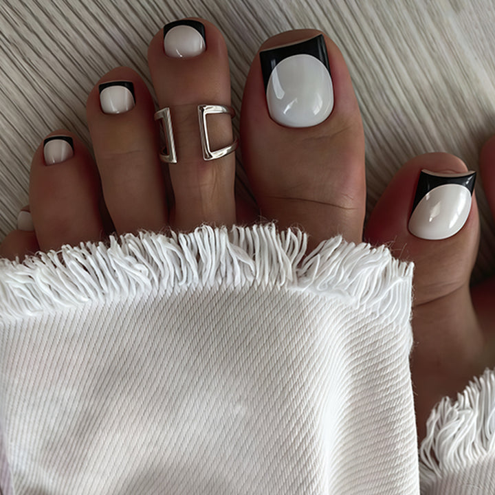 Art Nail Set with Elegant Design Kalsten