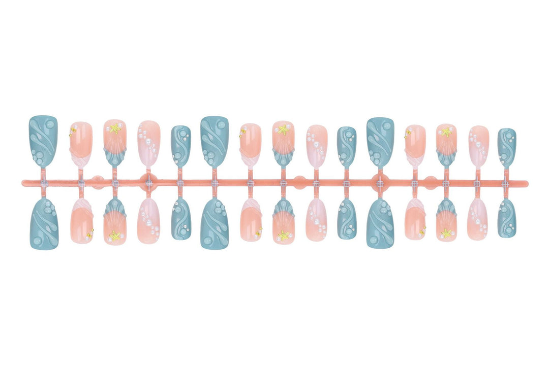 Artificial nail set with elegant pearl and glitter variations Kalsten