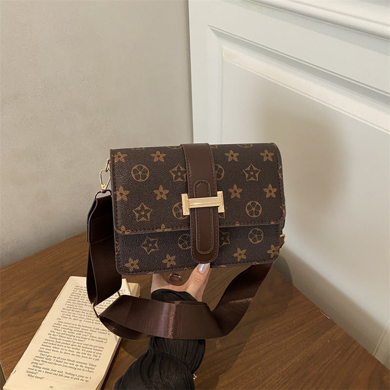 Elegant Designer Crossbody Handbag
