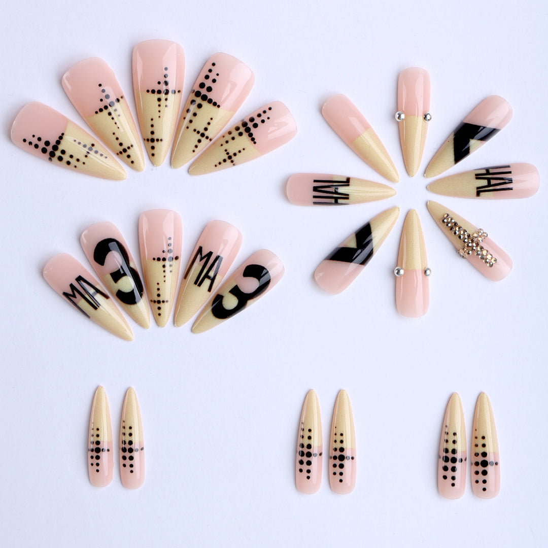 Elegant Artificial Nails with Fashionable Designs Kalsten