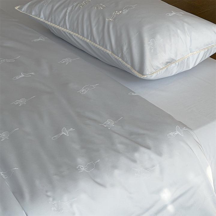High-quality bed set made of cotton satin with subtle ballerina relief embroideries & lace edging