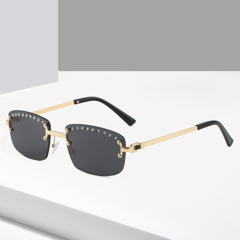Ladies elegant sunglasses with sparkling crystal accents Kalsten