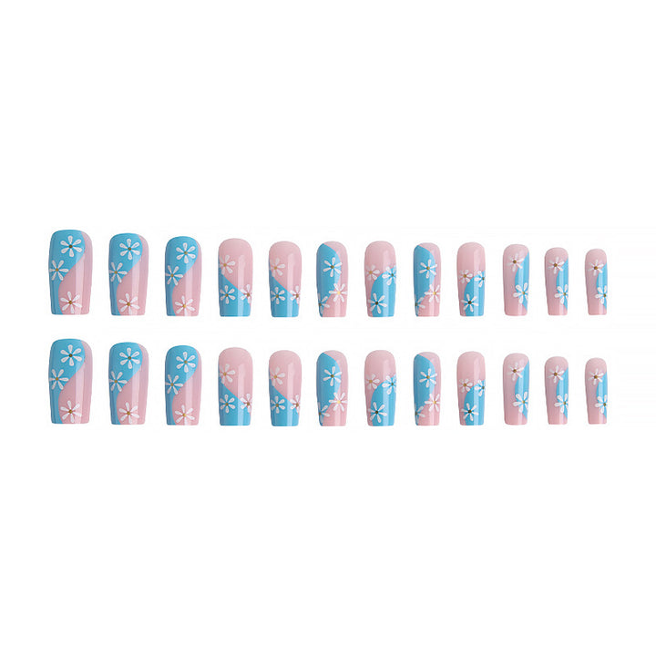 Artificial nails with delicate flower design Kalsten