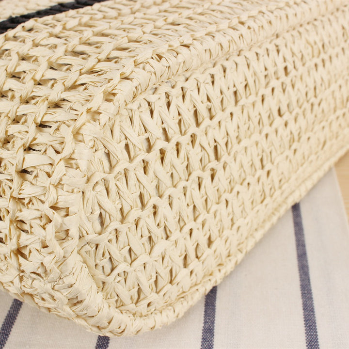 Fashionable beach bag made of woven natural material with elegant straps Kalsten