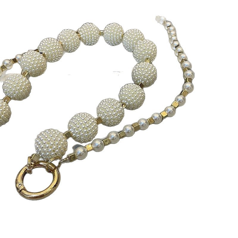 Elegant Beaded Eyewear Holder Kalsten