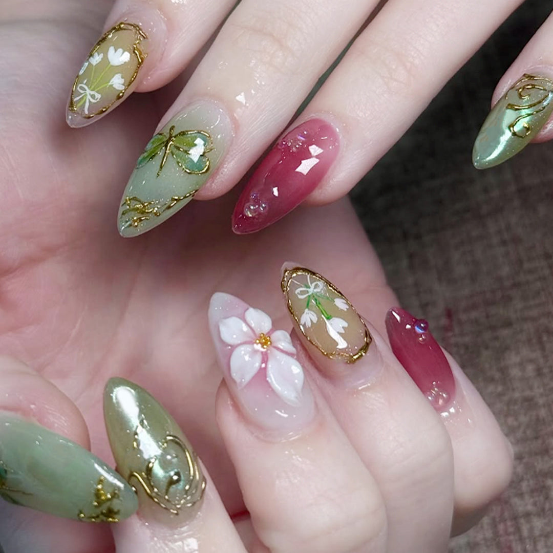 Artistic Press-On Nail Art Kit