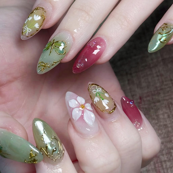 Artistic Press-On Nail Art Kit
