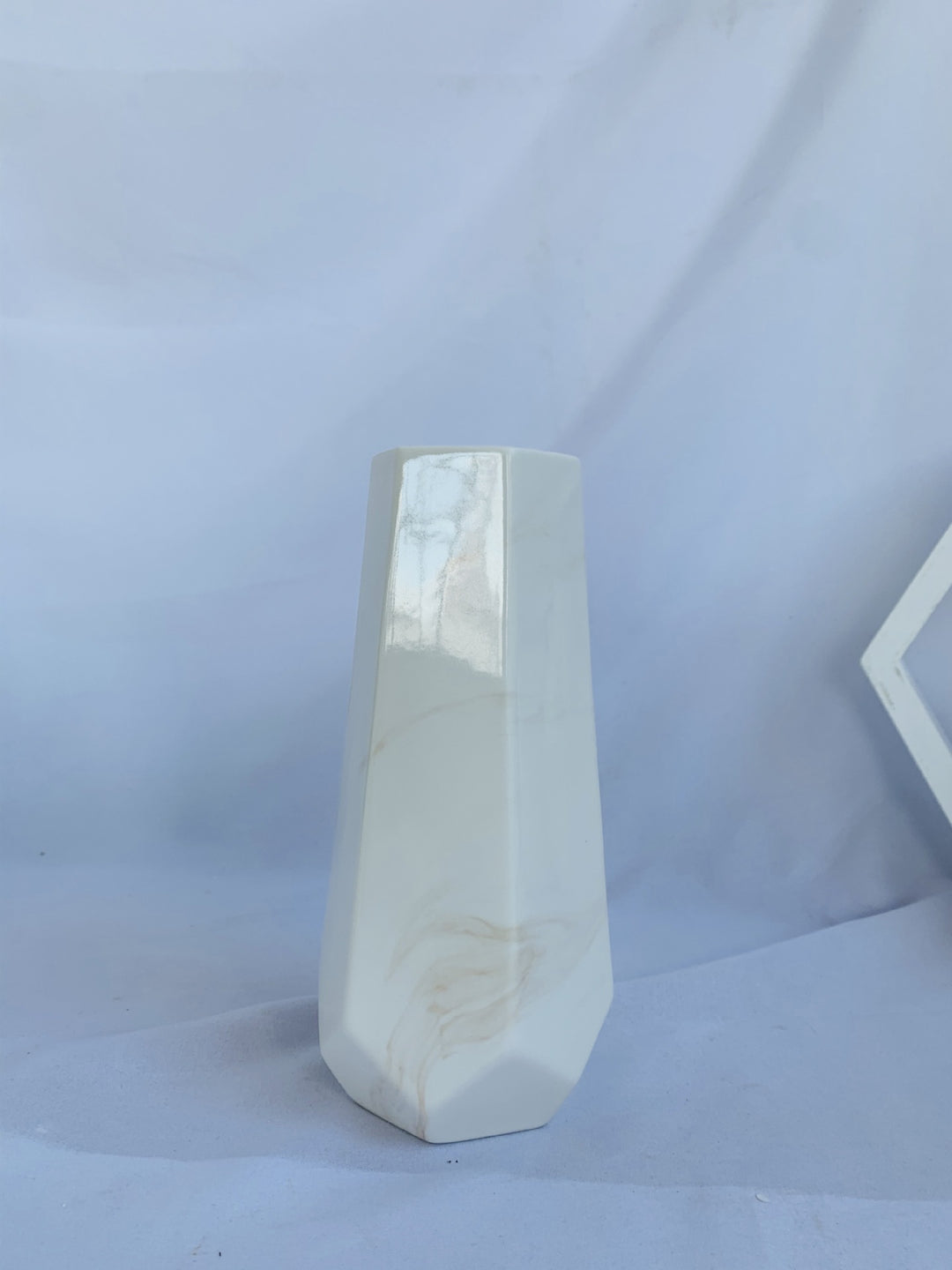 Home Decorative Ceramic Kalsten