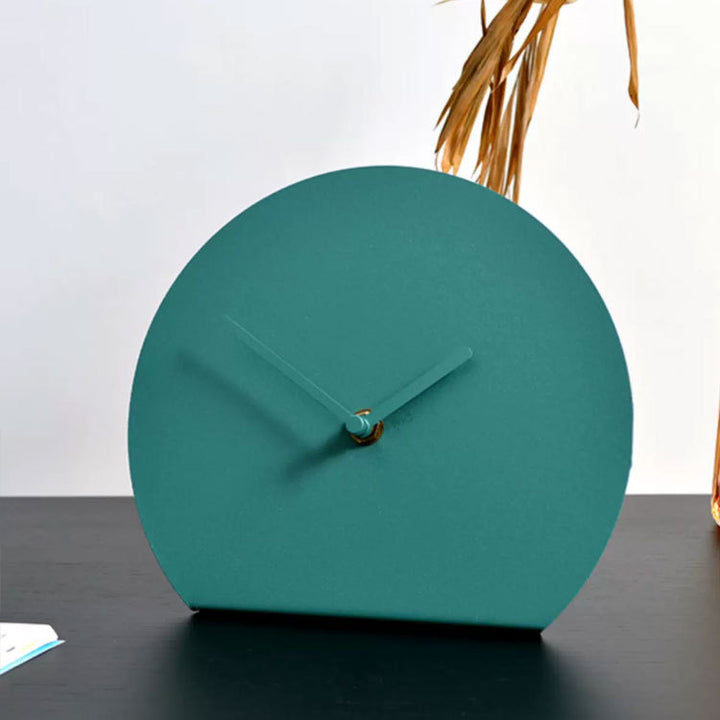 Modern Minimalist Table Clock