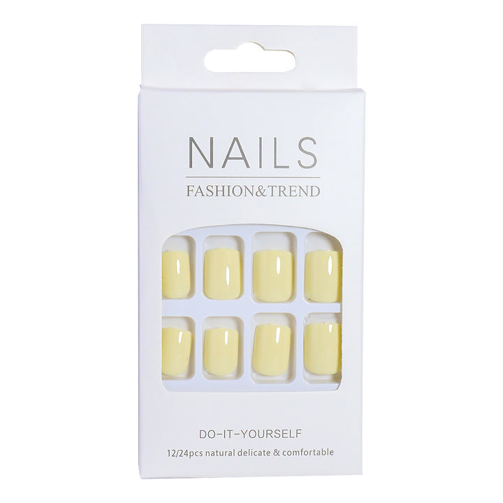 Glossy Press-On Nail Set with Elegant Design Kalsten