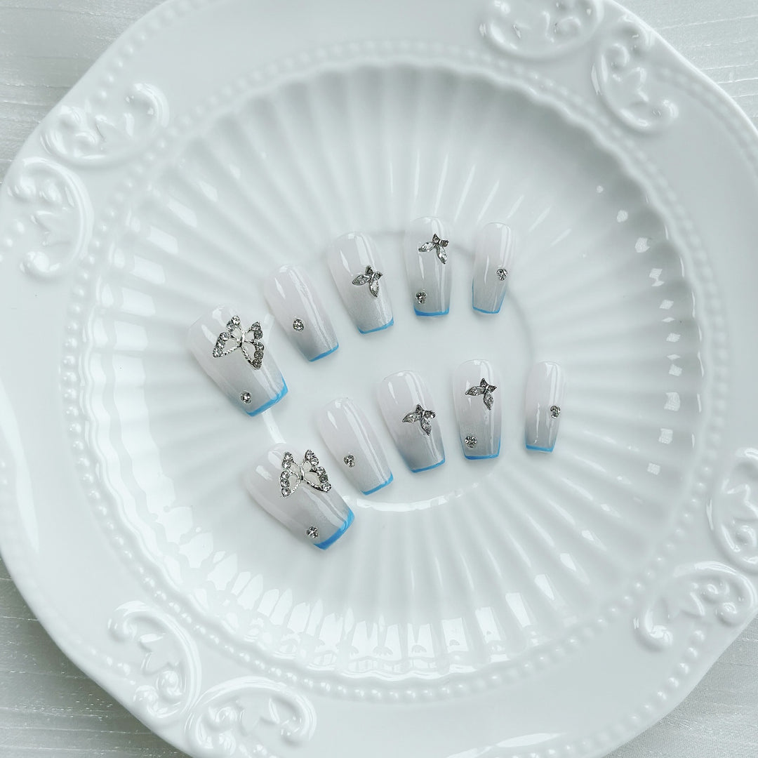 Butterfly-Embellished Press-On Nail Set