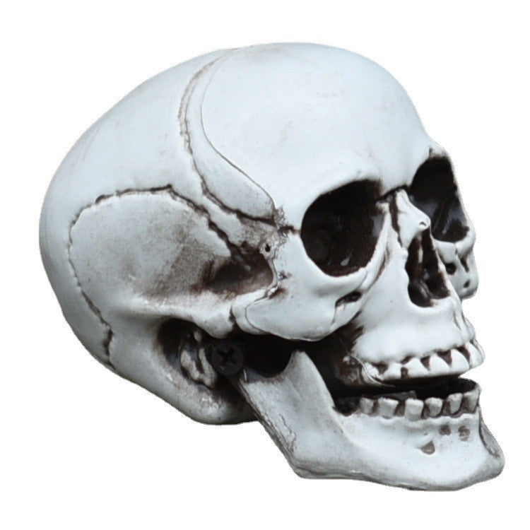 Decorative Skull Figurine Kalsten