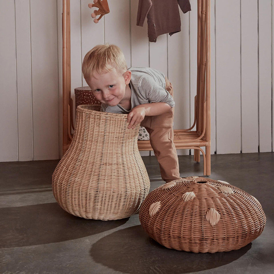 Playful basket in mushroom design Kalsten