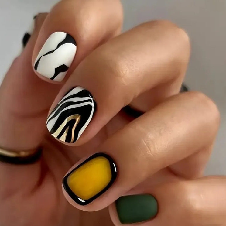 Artistic Abstract Nail Art Kalsten