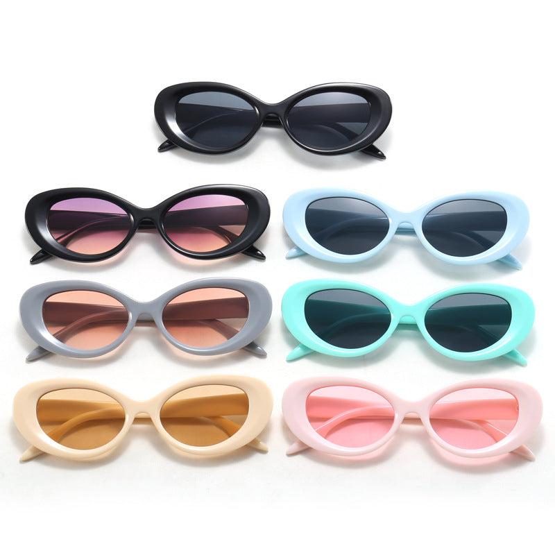 Women's elegant retro sunglasses with UV protection Kalsten