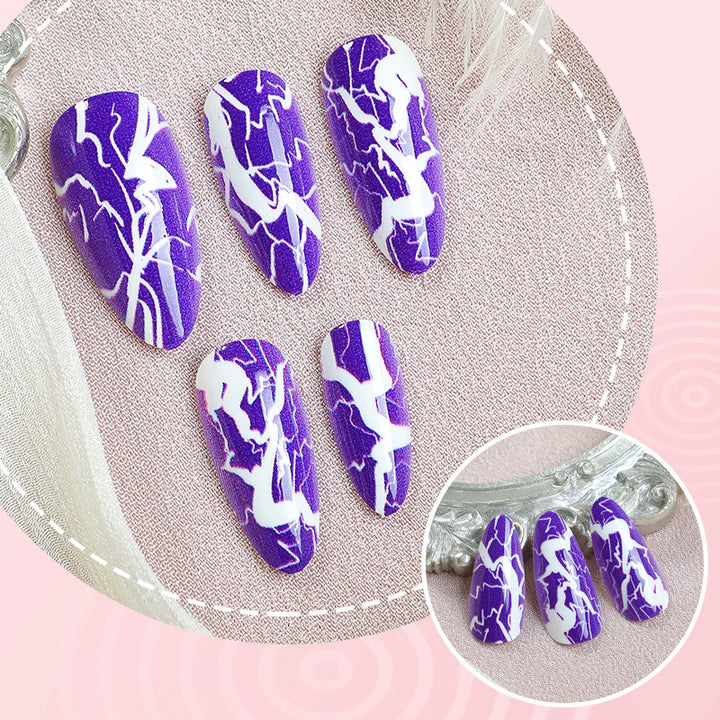 Lightning Bolt Pattern Press-On Nail Art Set