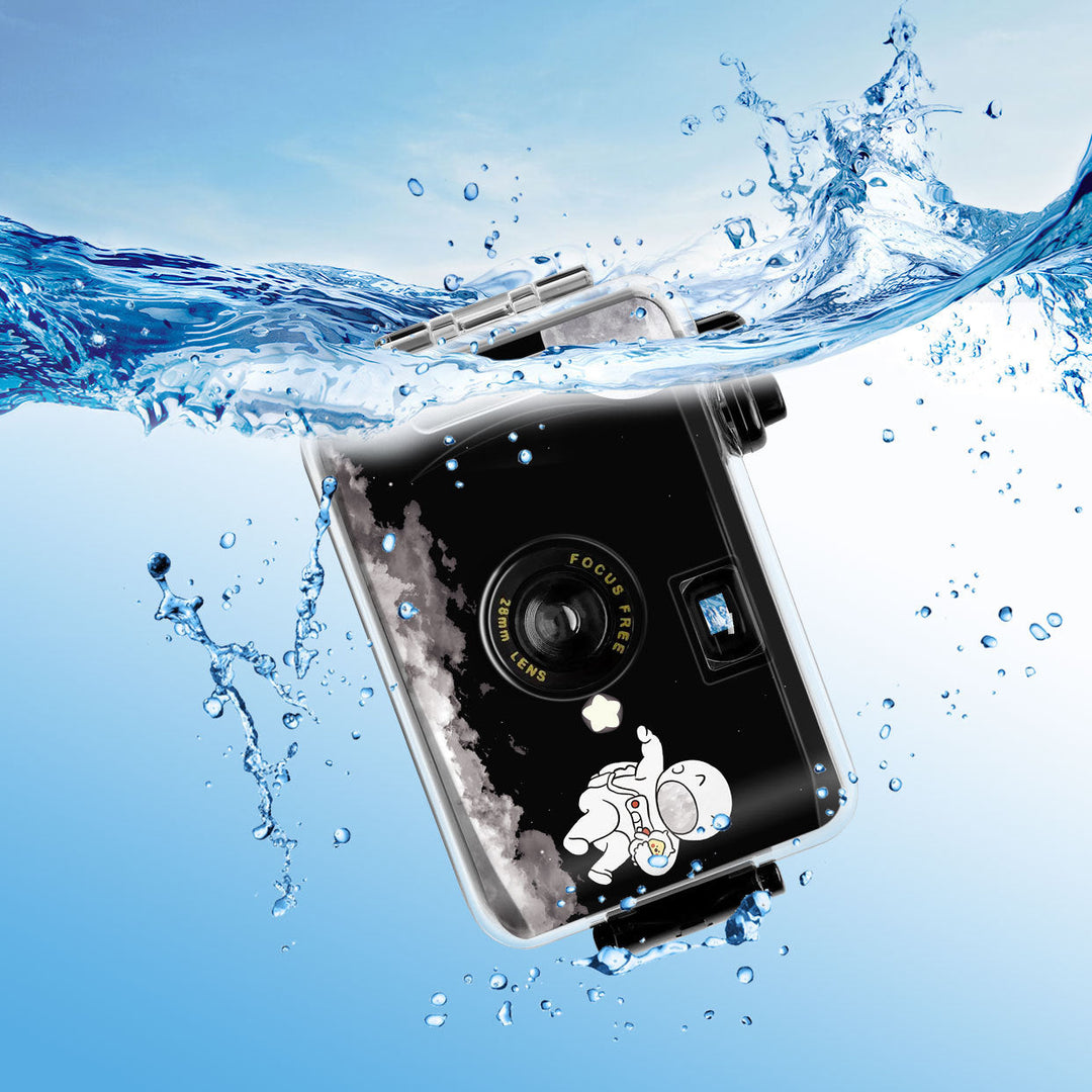 Adventure-Ready Waterproof Film Camera Kalsten