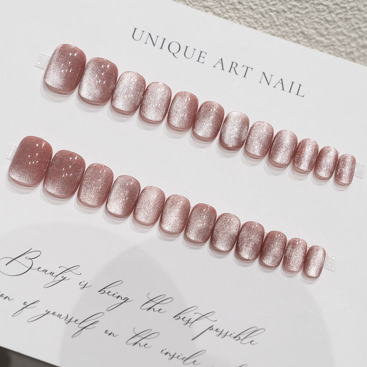 Press-On Nail Art Set
