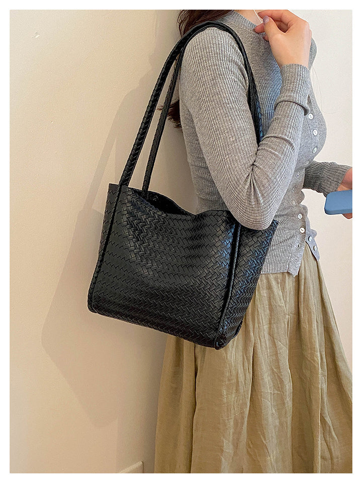 Stylish Woven Handbag
