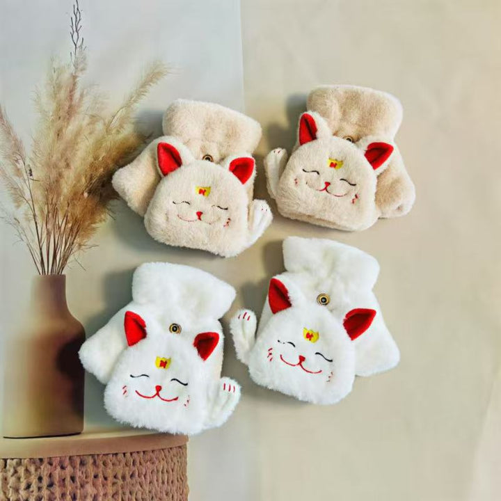 Plush Soccer-Themed Slippers Kalsten