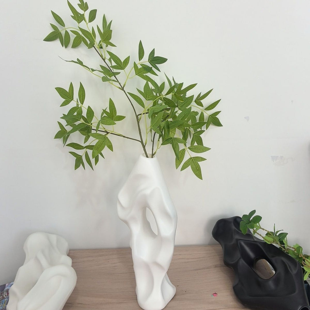 Artistic Decorative Vase Kalsten