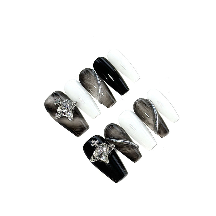 Artistic Press-On Nail Design Set with Glittering Elements