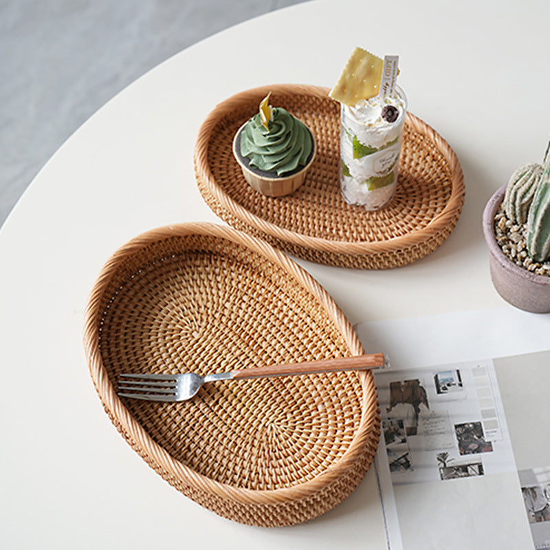 Women's oval decorative basket made of woven natural material Kalsten