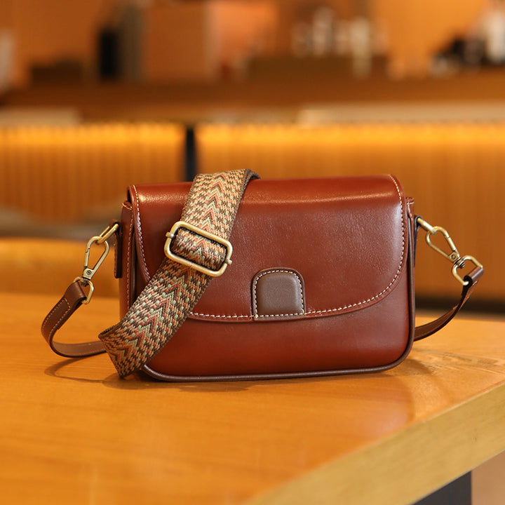 Elegant Leather Crossbody Bag  1791995269