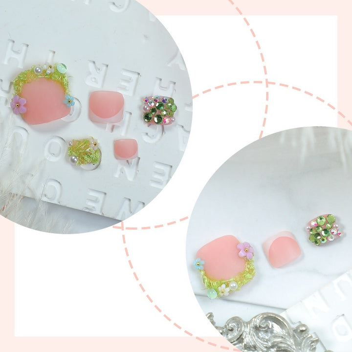 Creative nail set with glitter and flower designs Kalsten