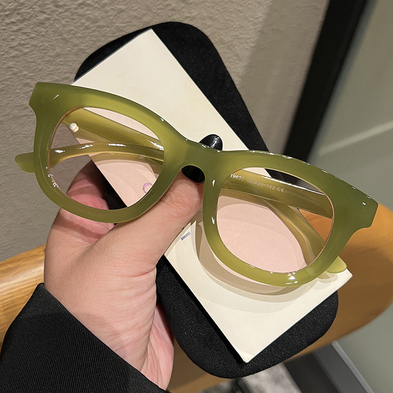 Women's stylish round sunglasses with sturdy frame and protective UV filter Kalsten