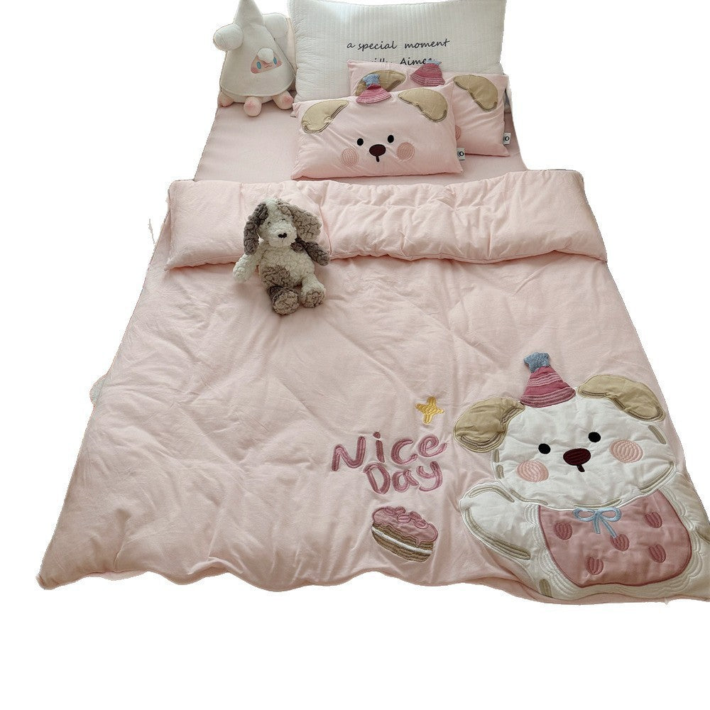 Children's bedding set with cute bear appliqué and soft microfiber