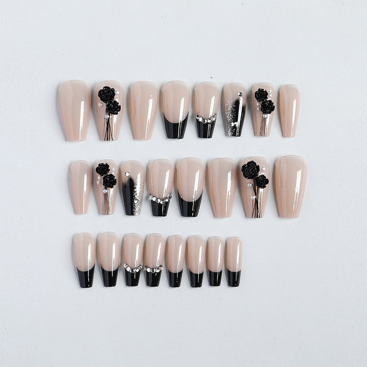 Elegant Decorative Press-On Nail Art Set
