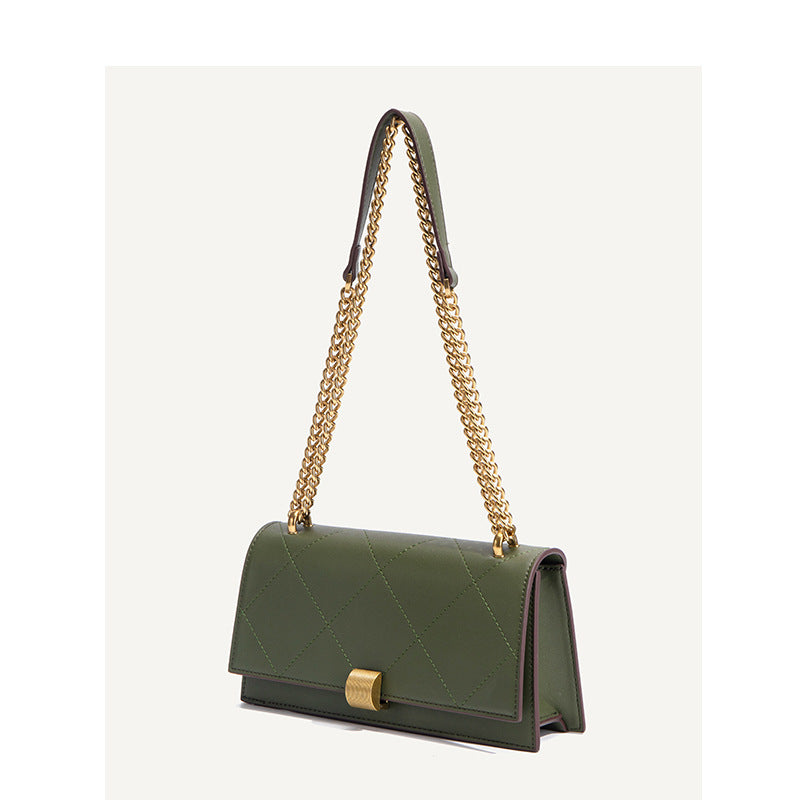 Elegant Chain-Detail Crossbody Clutch Bag