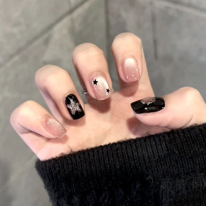 Stylish Press-On Nail Set with Elegant Floral Accents Kalsten