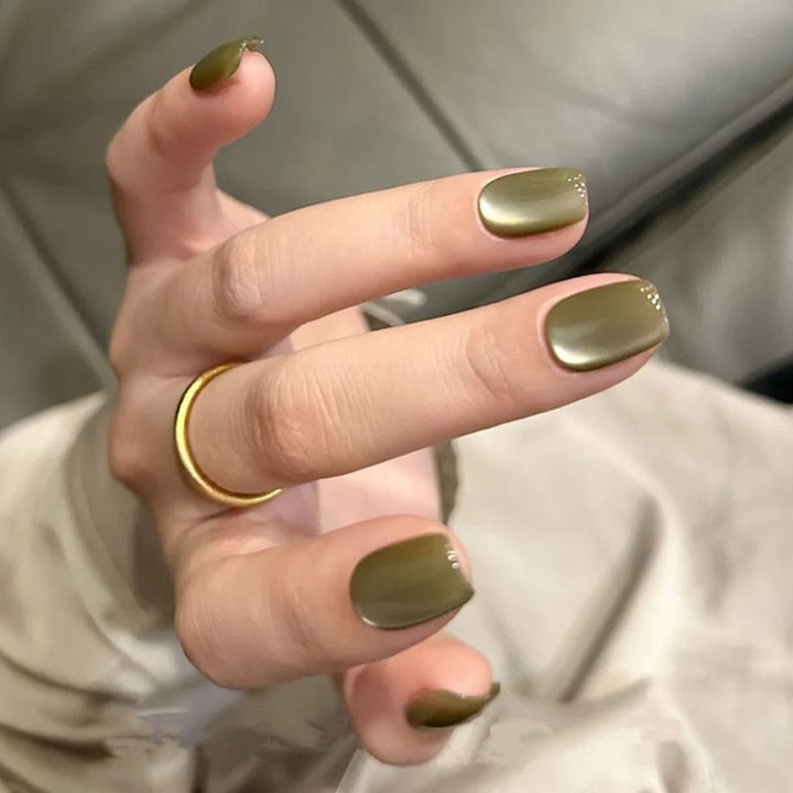 Decorative Heart Design Press-On Nails Kalsten