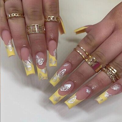Decorative Floral Nail Art Set Kalsten