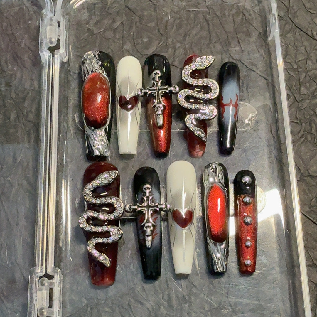 Decorative Gothic Art Press-On Nail Set