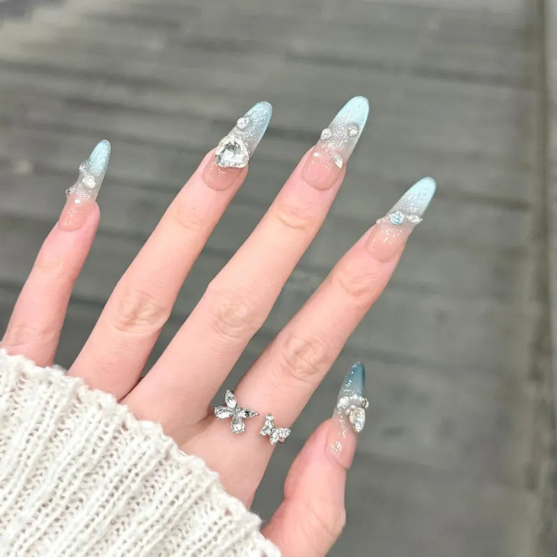 Artistic Themed Press-On Nail Design Kalsten