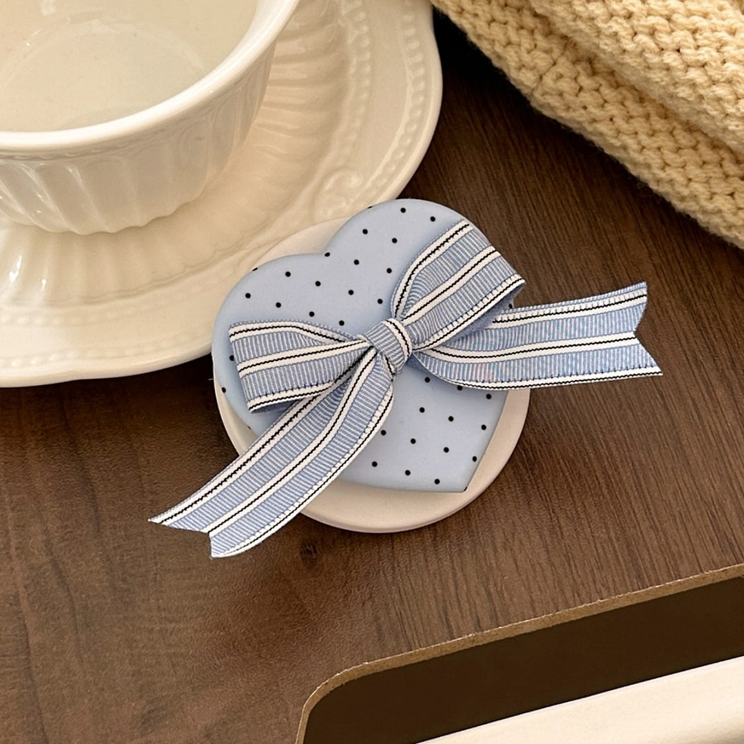Heart-shaped cosmetic box with bow motif Kalsten