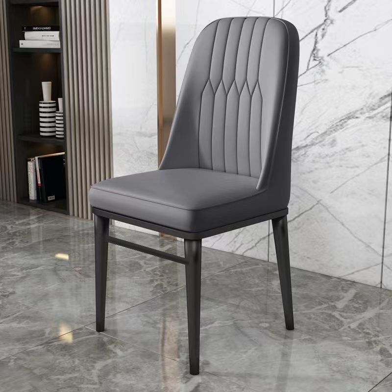 Design chair with ergonomic padding Kalsten