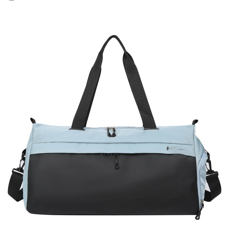 Spacious travel bag with removable shoulder strap Kalsten