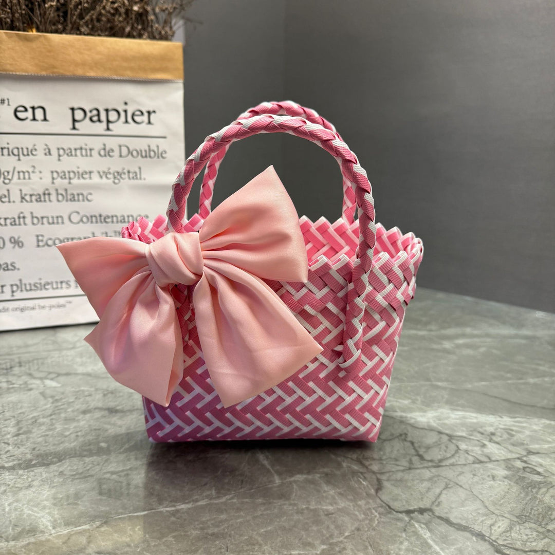 Handcrafted basket bag in stylish design Kalsten