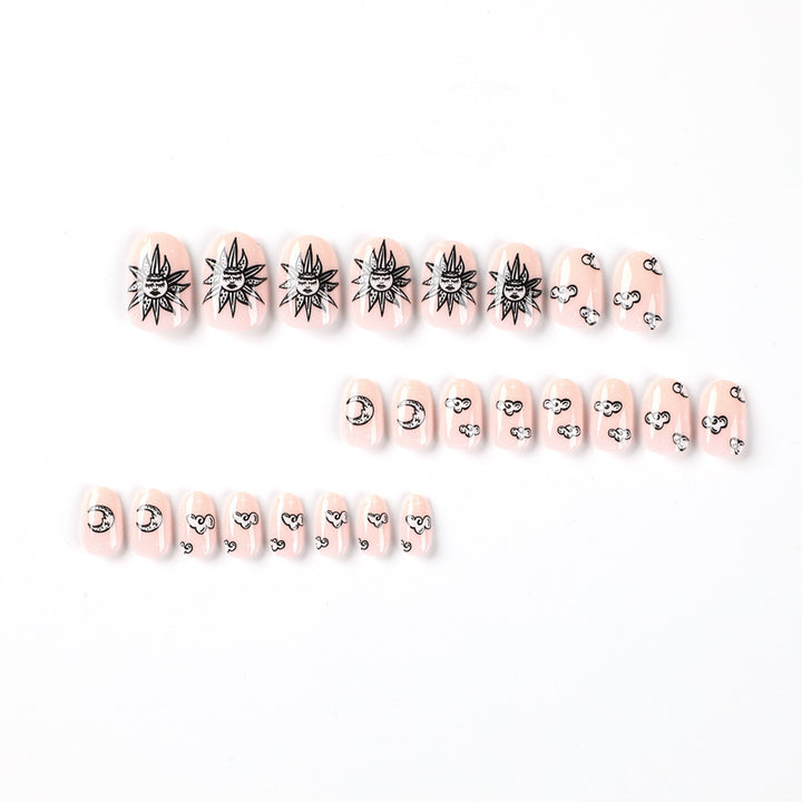 Artful Nail Art in Moon and Sun Motif Kalsten
