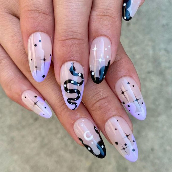 Artful Ghost-Themed Press-On Nails Kalsten