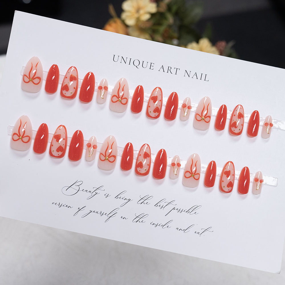 Heart-Themed Elegant Press-On Nail Art