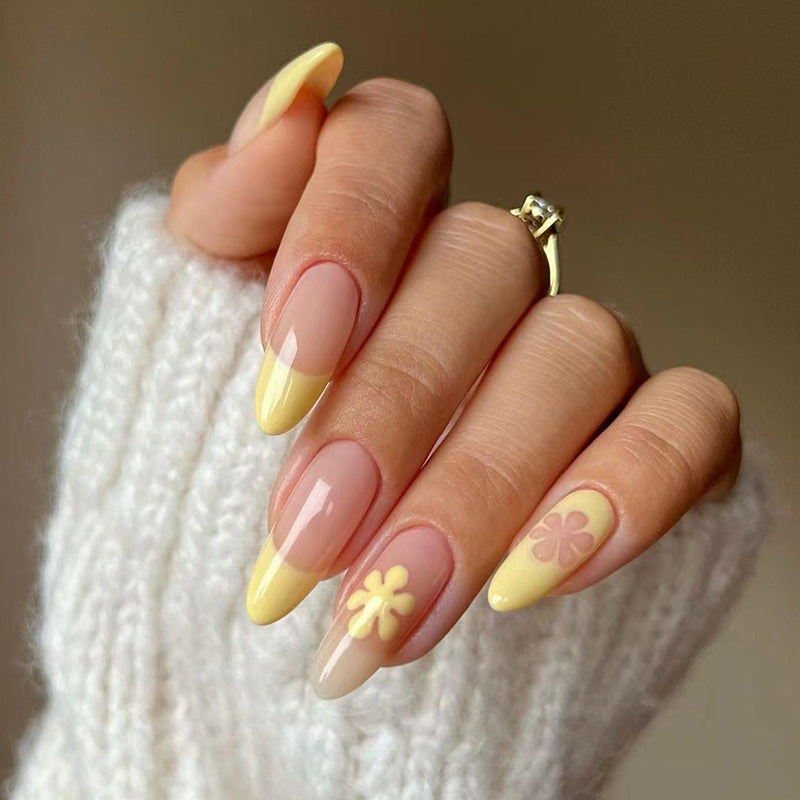 Artistic Gel Nails with Floral Designs Kalsten