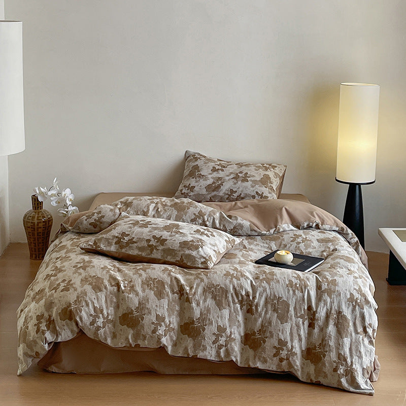 Luxurious cotton bedding set with abstract floral print and reversible function