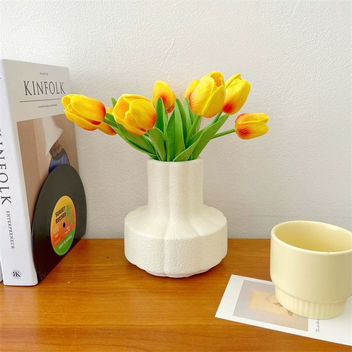 Elegant Decorative Flower Vase