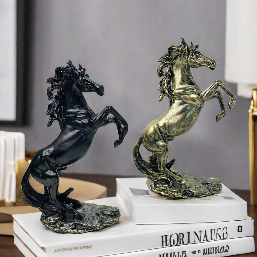Decorative horse sculpture Kalsten